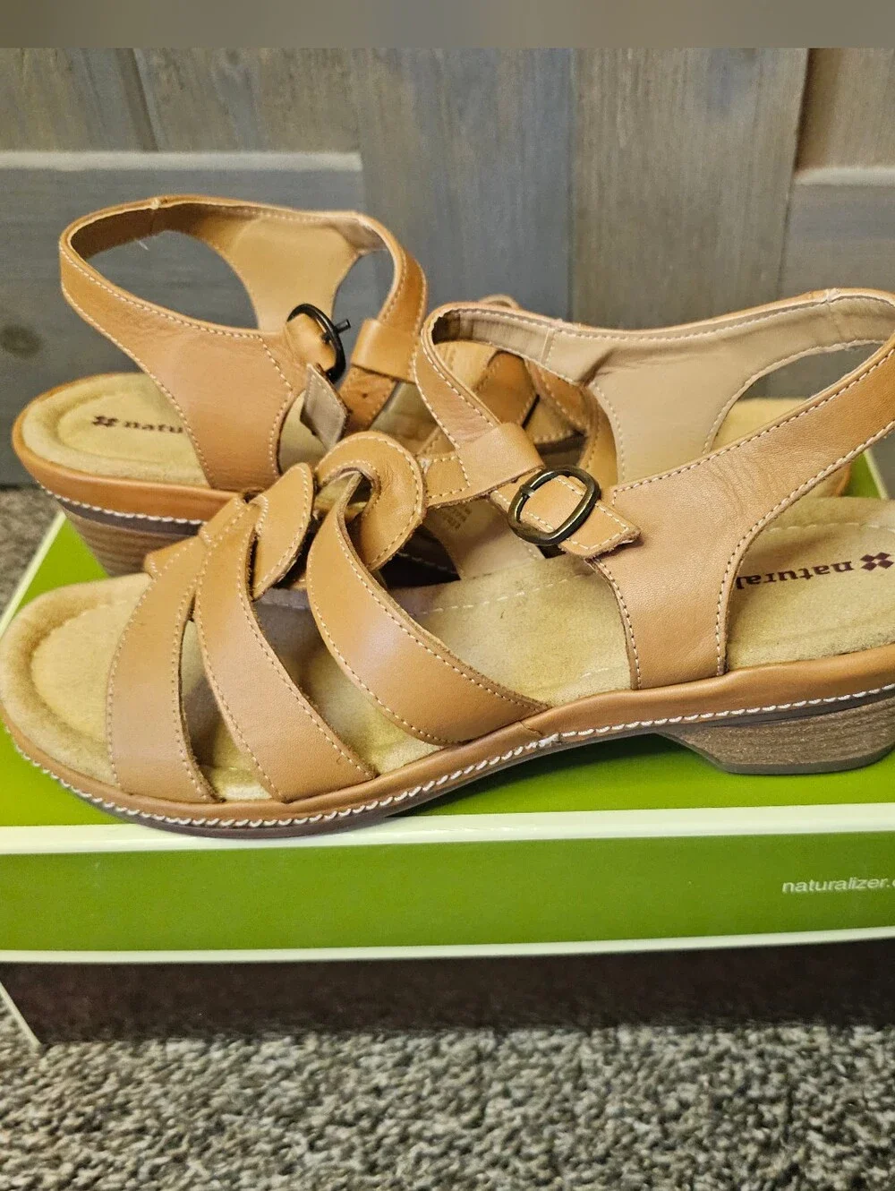 Women's Naturalizer Sandals sz 10 - Picture 1 of 3